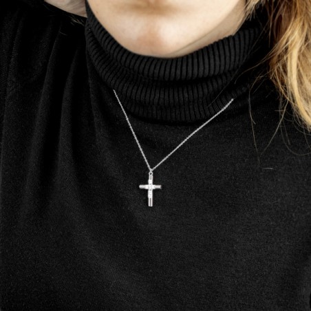 Silver necklace with zircons