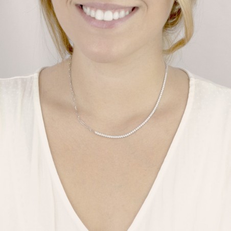 Silver necklace with cubic zirconium