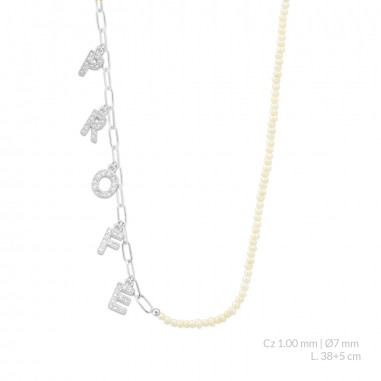 Silver necklace with cubic zirconium
