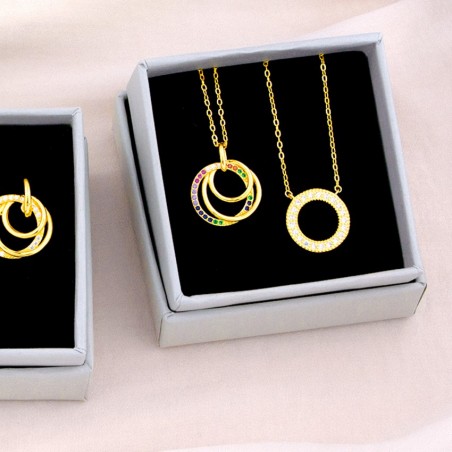 Silver necklace with cubic zirconium