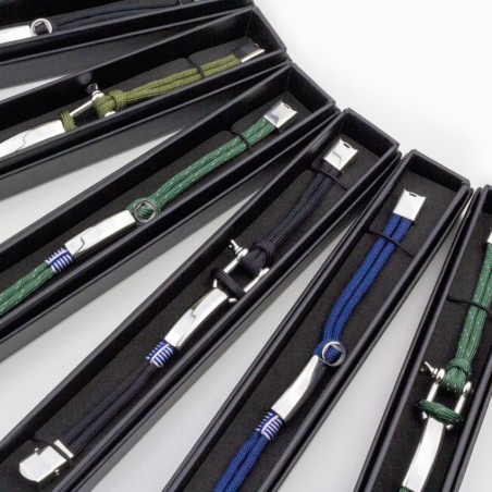 Display - 8 Steel bracelets