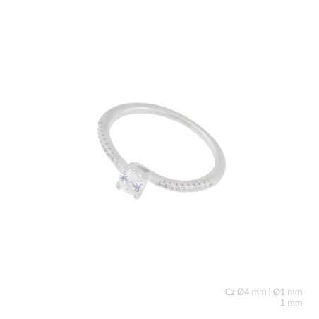 Anillo de Plata de Ley con circonitas