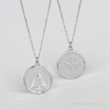Necklaces Religious Medals and Scapulars