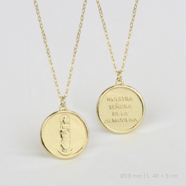 Gargantilhas Medalhas religiosas e Escapulários